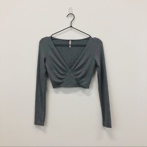 NWOT Emma & Sam Deep V Ruched Long Sleeve Crop Top